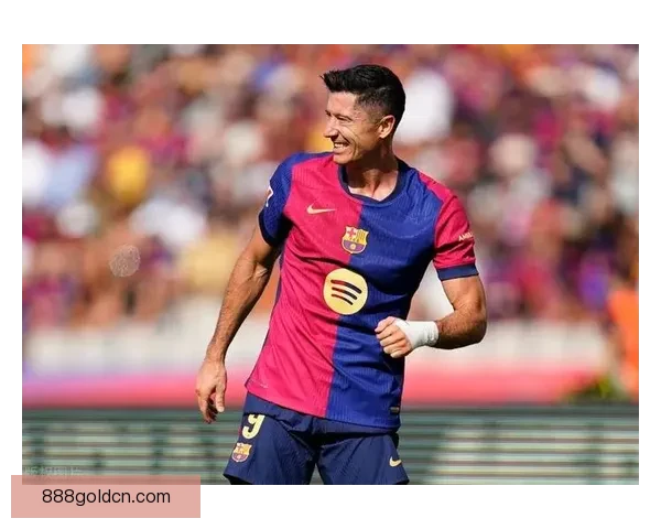 莱万双响亚马尔闪耀巴萨主场3比1力克阿拉维斯稳步前行西甲争冠